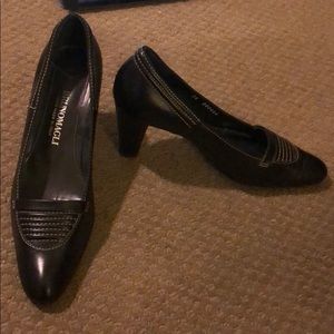 Black Bruno Magli pumps sz 36